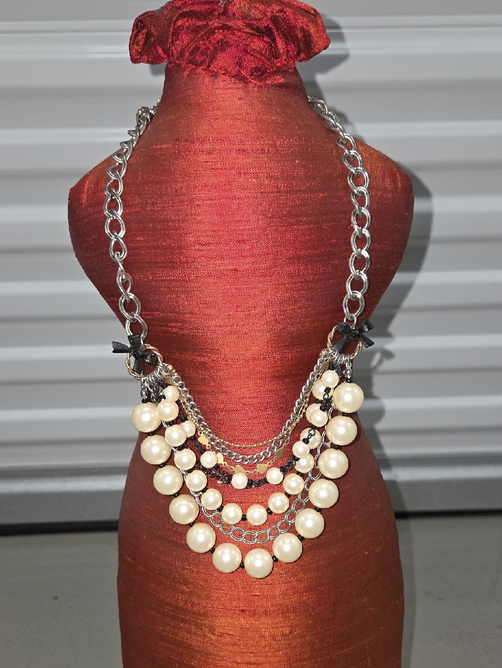 Betsey Johnson Statement Necklace - Cream